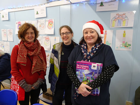 Amanda Hawkes, Jenny Blackhurst and Emma Buck at the Trumpington Pavilion Christmas Fair. Photo: Andrew Roberts, 4 December 2022.