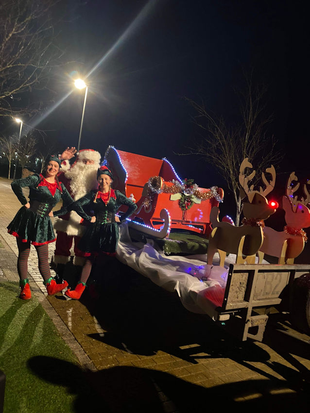 The sleigh and Santa at the Trumpington Meadows Christmas event. Photo: Karen Lamb, 11 December 2021.